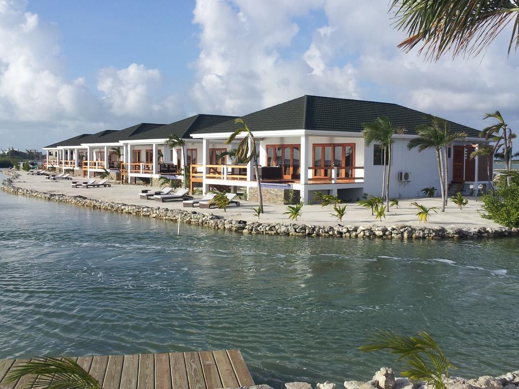 Mayan Islands Resort: Luxury Villas San Pedro  Exteriör bild